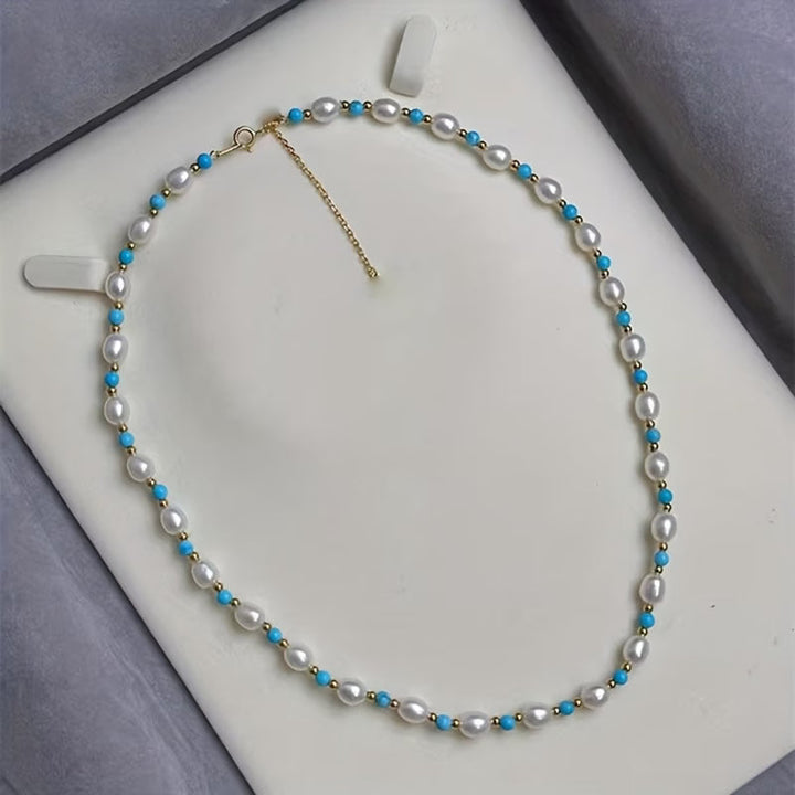 Sophisticated Pearl and Turquoise Beads Necklace