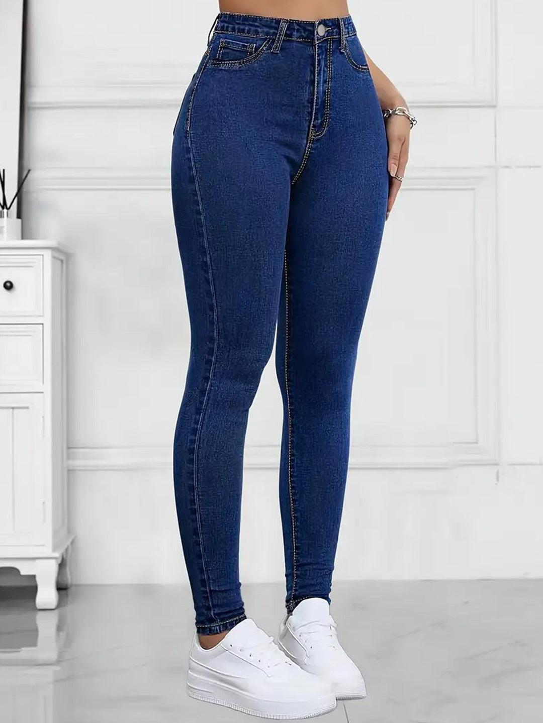 Effortless Dark Blue Relaxed Skinny Jeans for Women with High Waist Slim Fit Stretch Denim