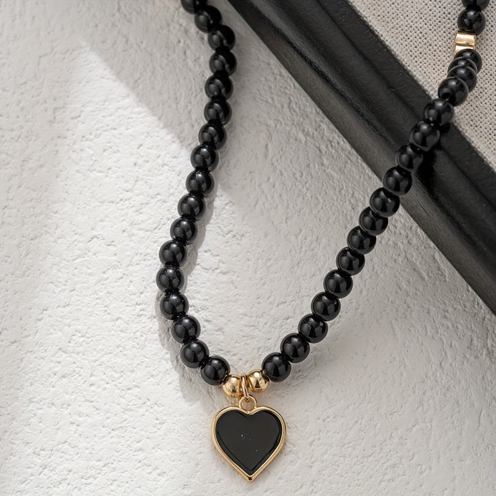 Minimal Onyx Heart Necklace