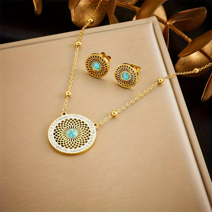 Elegant Turquoise Medallion Jewelry Set