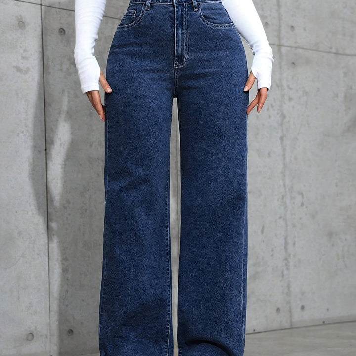 Relaxed Blue Wide Leg Jeans for Women with High Waist Flowing Loose Fit Denim Style