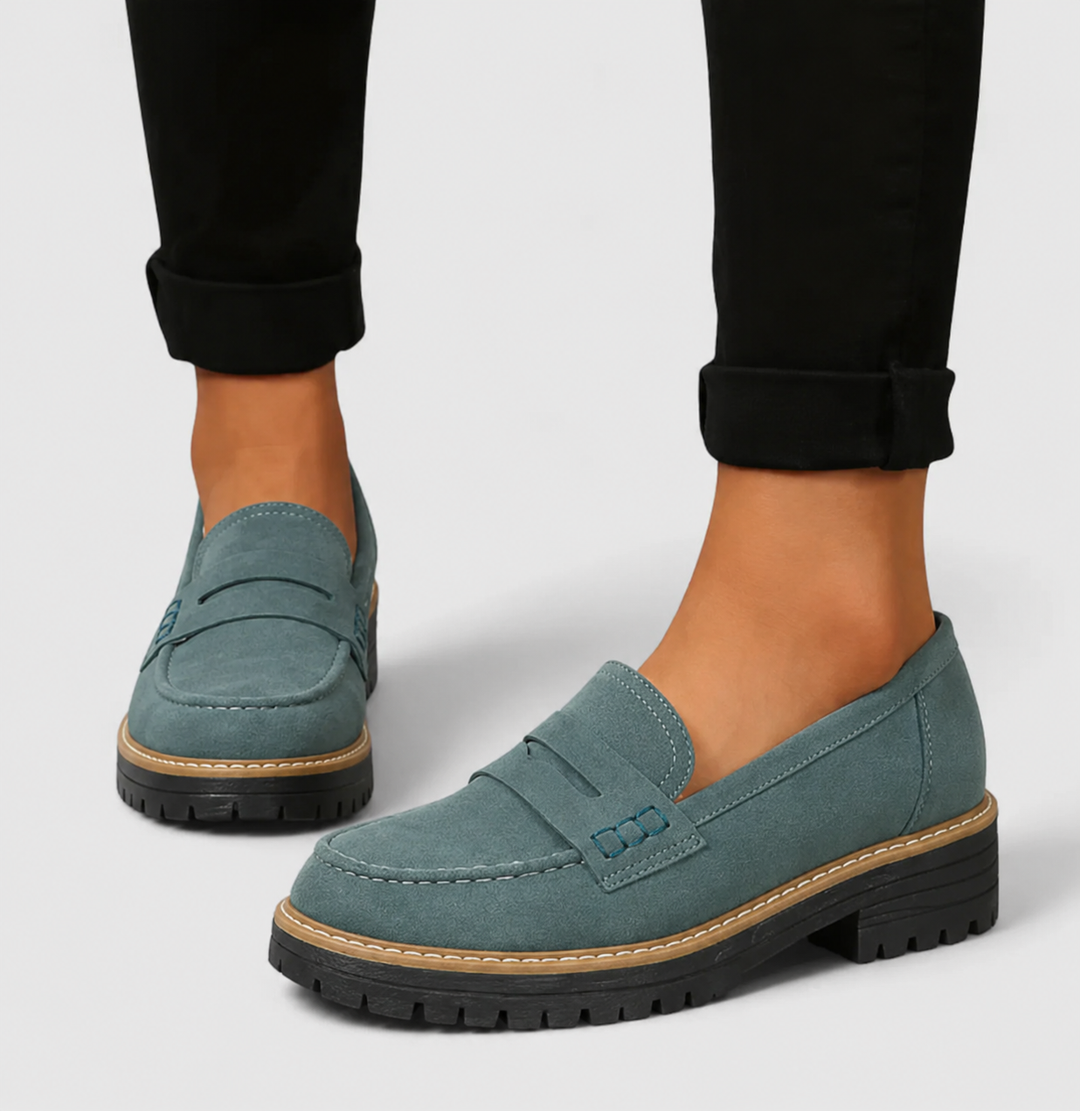 Stylish Suede Chelsea Boots for Women with Round Toe Slip On Chunky Sole Platform Style
