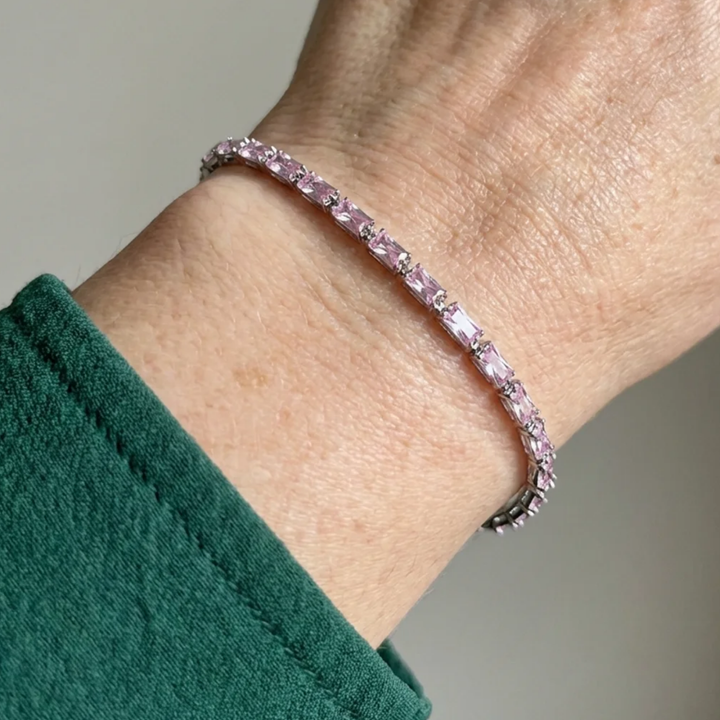 Elegant Rosé Sapphire Gold Tennis Bracelet