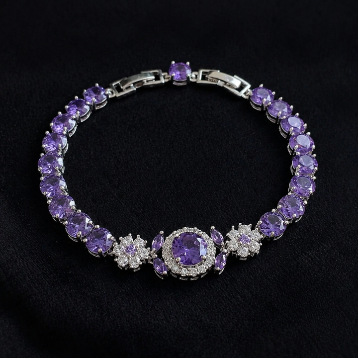 Elegant Crown White Gold Bracelet