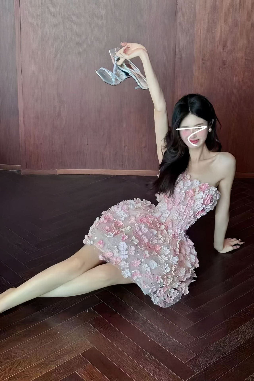 Elegant Floral Mini Dress for Women with Strapless Structured Bodice Cocktail Party Style