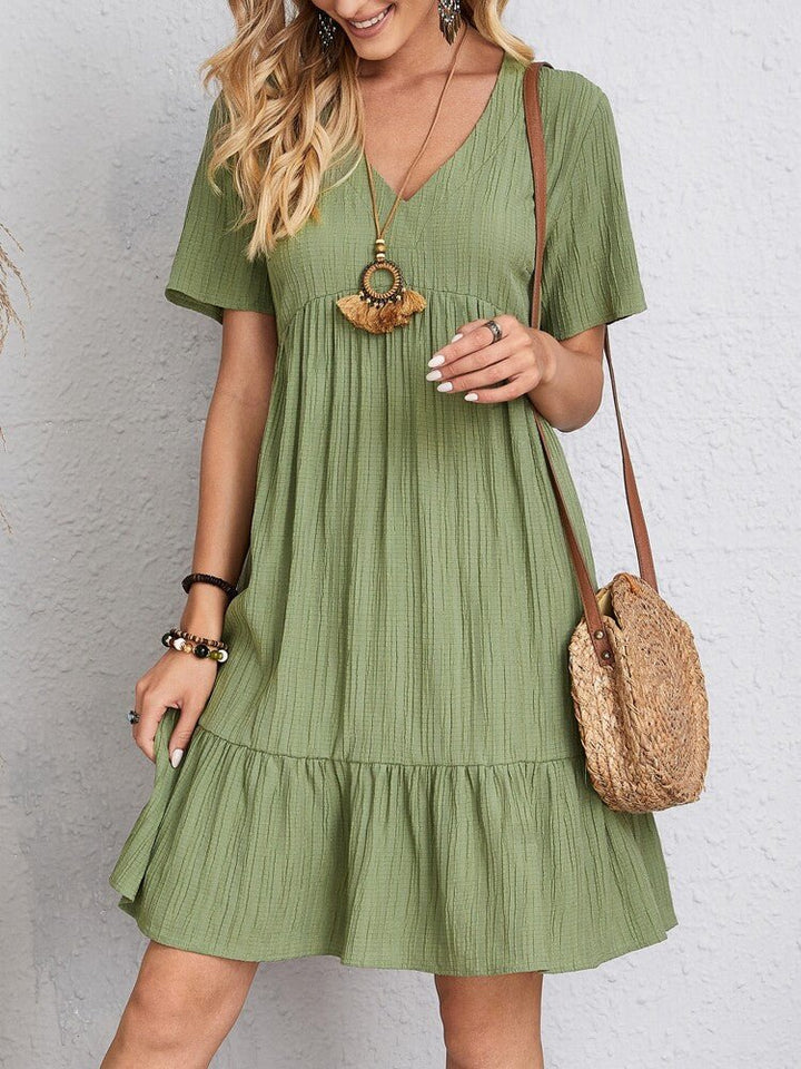 Effortless Tiered Mini Dress for Women with V Neck Short Sleeve Relaxed Casual Style
