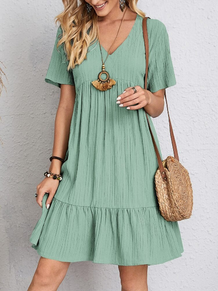Effortless Tiered Mini Dress for Women with V Neck Short Sleeve Relaxed Casual Style